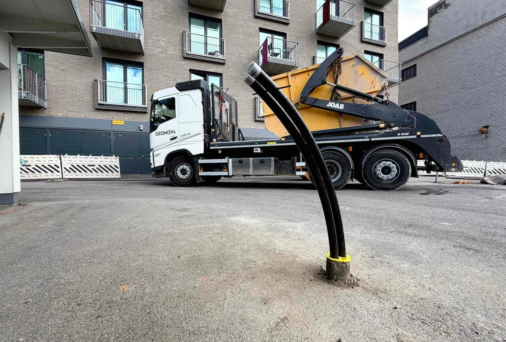 Plyysi maalämpökaivo