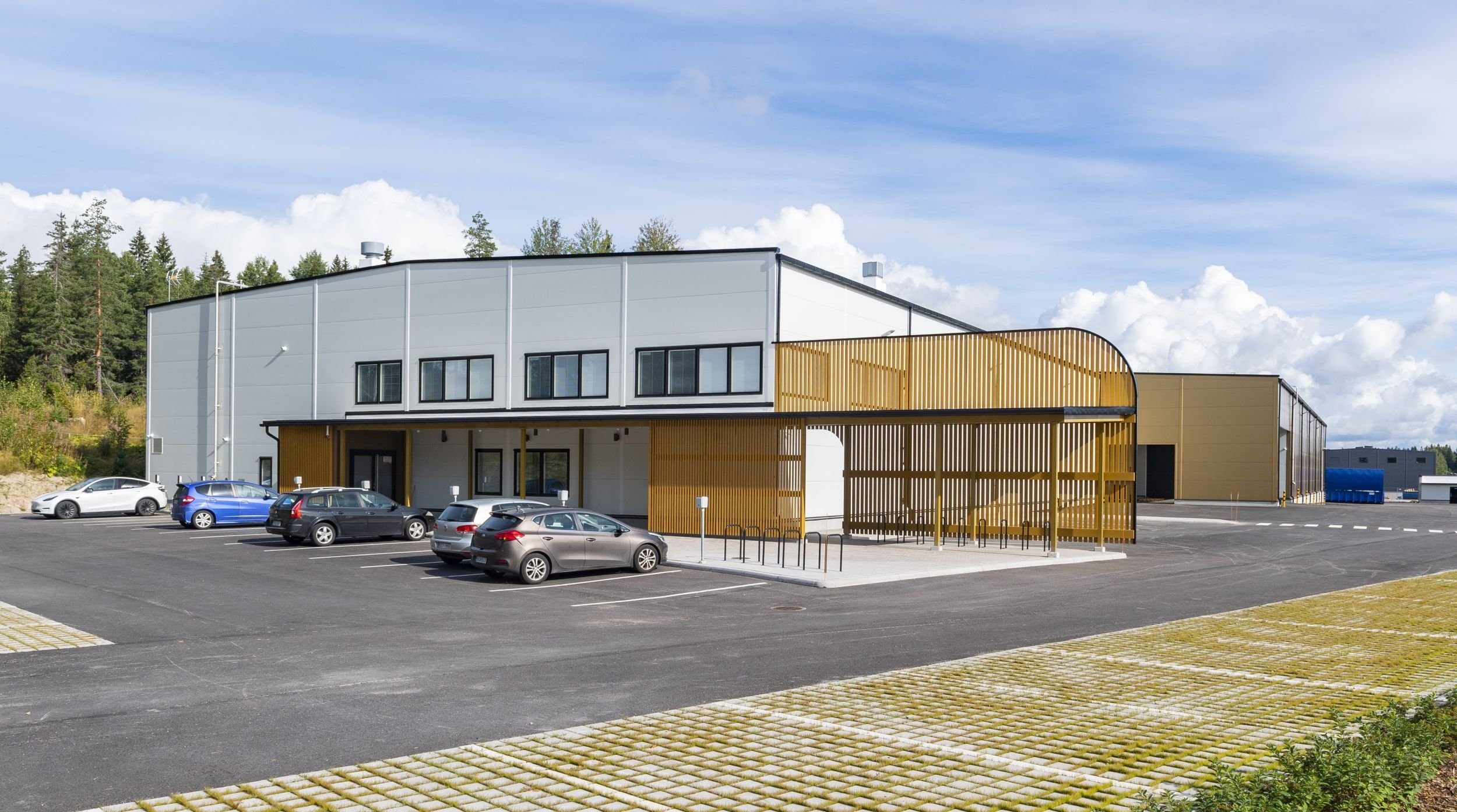 Spatium Toimitilat Woodio 4-HERO